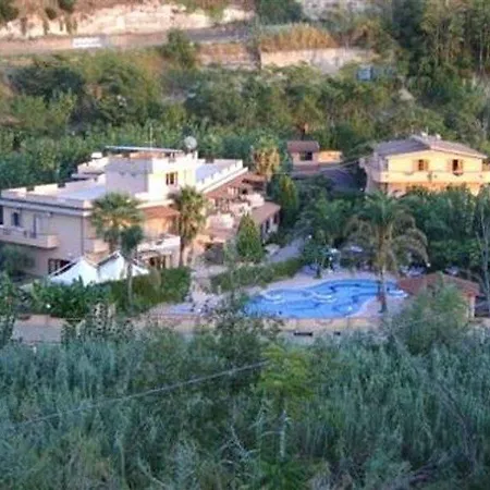 Old River Apartment Capo Vaticano